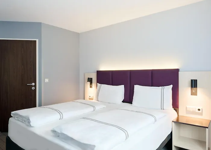 Premier Hauptbahnhof 4*