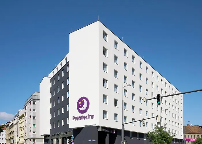 Premier Hauptbahnhof Hotel 4*